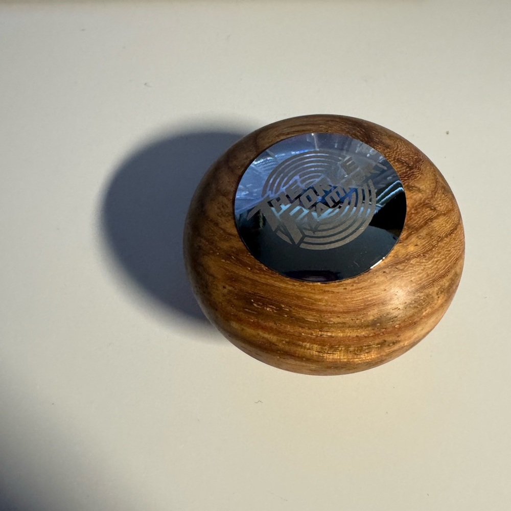 Force tamper knob